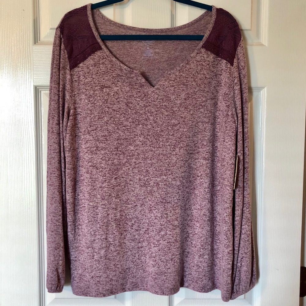 St. John’s Bay Long Sleeve Top